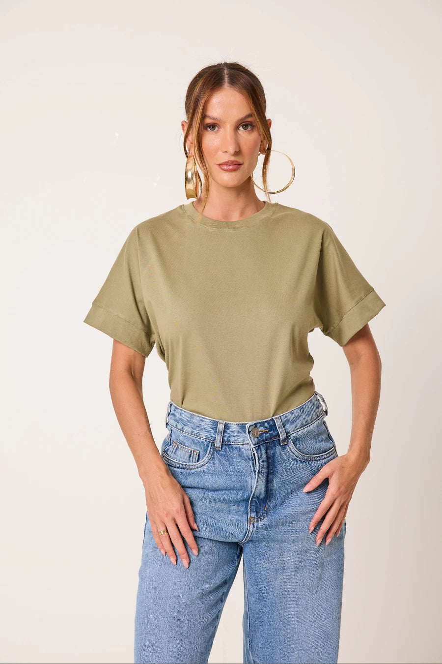 T-Shirts Essenciais em Algodão