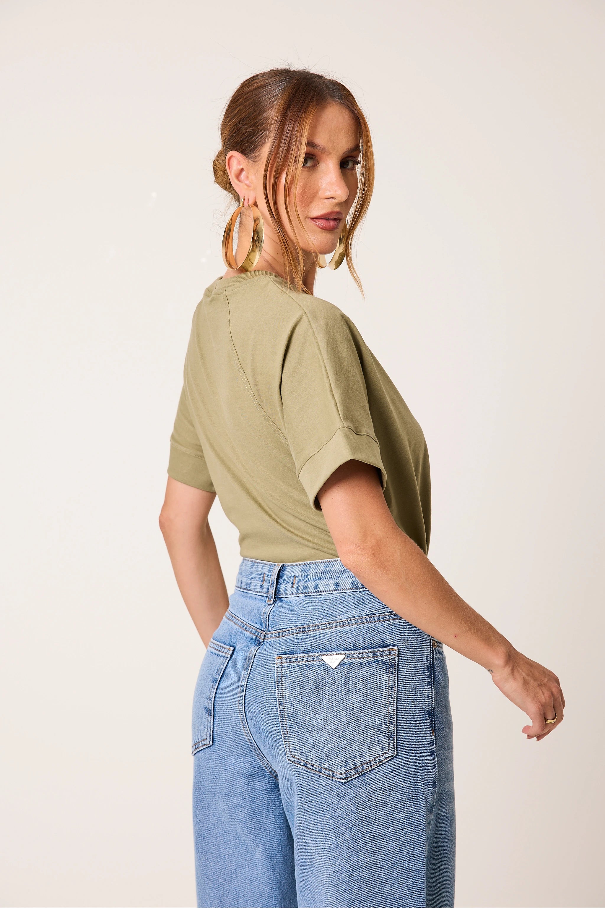 Kit 3 T-Shirts Essenciais em Algodão