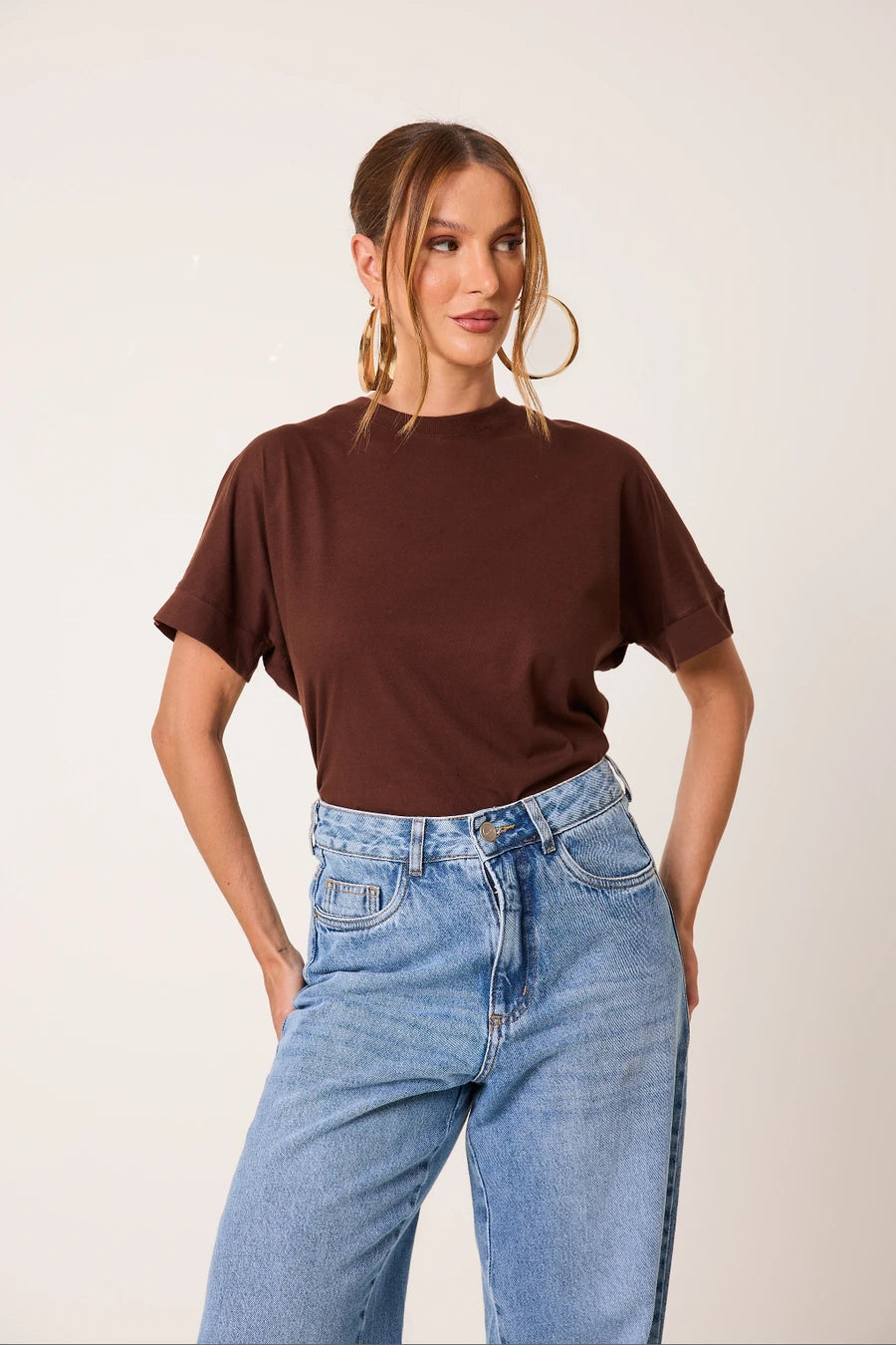 T-Shirts Essenciais em Algodão